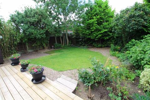 59 Beacon Road, Romiley, Stockport, SK6 3ET