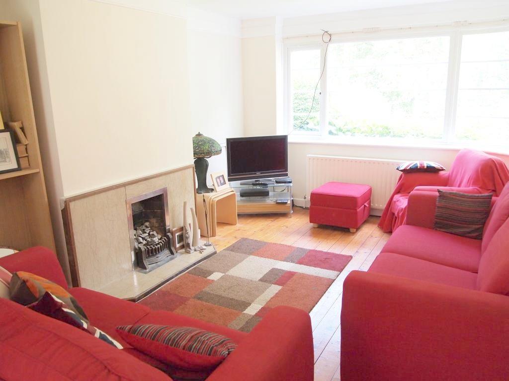 Grove Lane, Headingley, Leeds, West Yorkshire 3 bed semidetached house