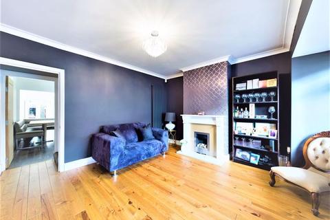 75 Eastbrook Road, Waltham Abbey, EN9 3AJ