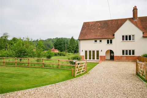 3 bedroom semi-detached house to rent, Hermitage, Thatcham, RG18