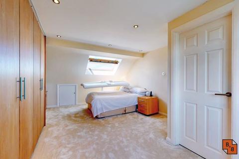 24 Kent Road, West Wickham, BR4 0JP
