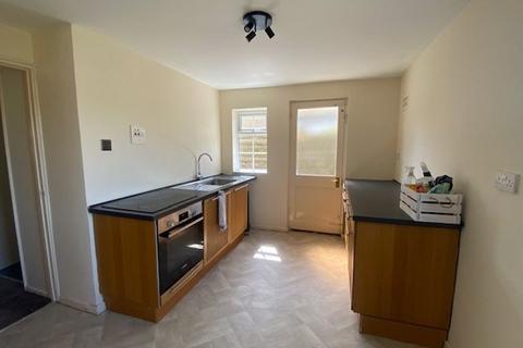 4 bedroom terraced house to rent, Sheridan Road, Bath