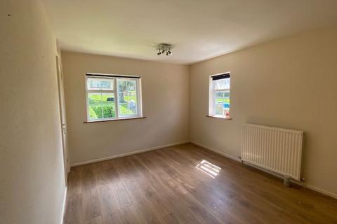 4 bedroom terraced house to rent, Sheridan Road, Bath