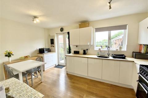 54 Olivers Way, Catcliffe, Rotherham, S60 5UD