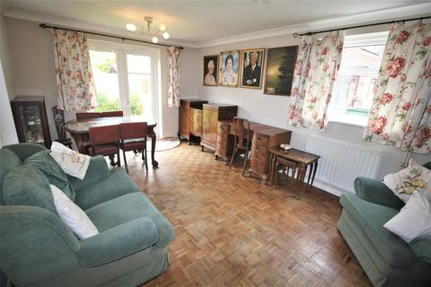 22 Downsview, Small Dole, Henfield, BN5 9YB