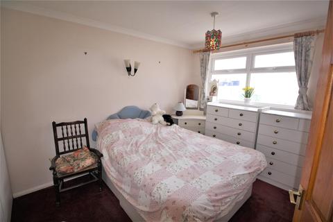22 Downsview, Small Dole, Henfield, BN5 9YB