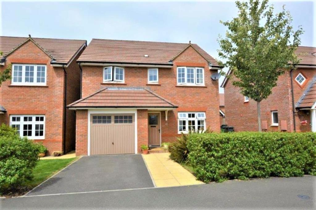 Bridge Keepers Way, Hardwicke 4 bed detached house £375,000