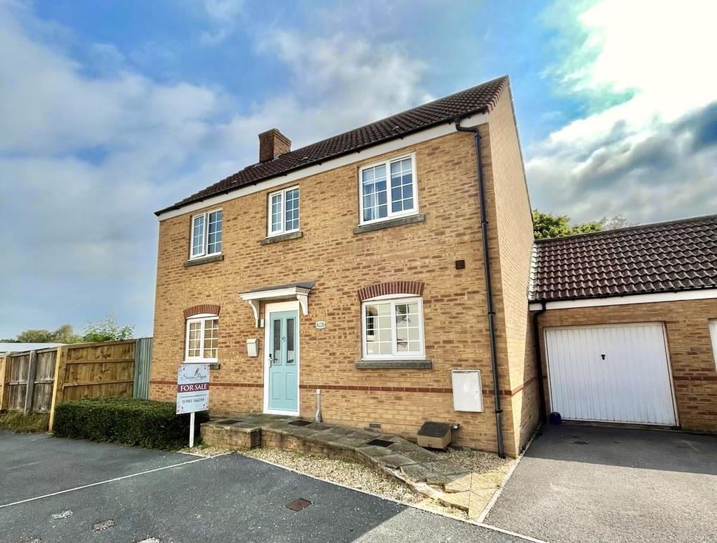 Sherbourne Avenue, Ryde 3 bed detached house £330,000