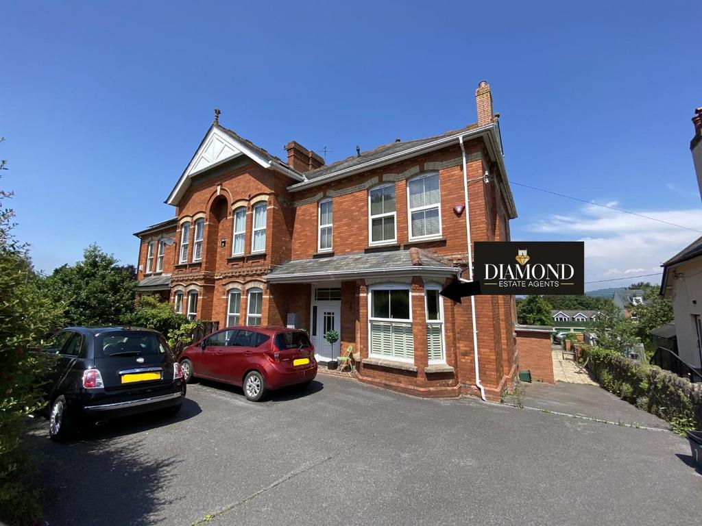 The Avenue, Tiverton, Devon 1 bed flat for sale £130,000