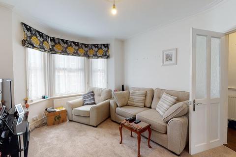 9 Ernwell Road, Folkestone, CT19 5NT