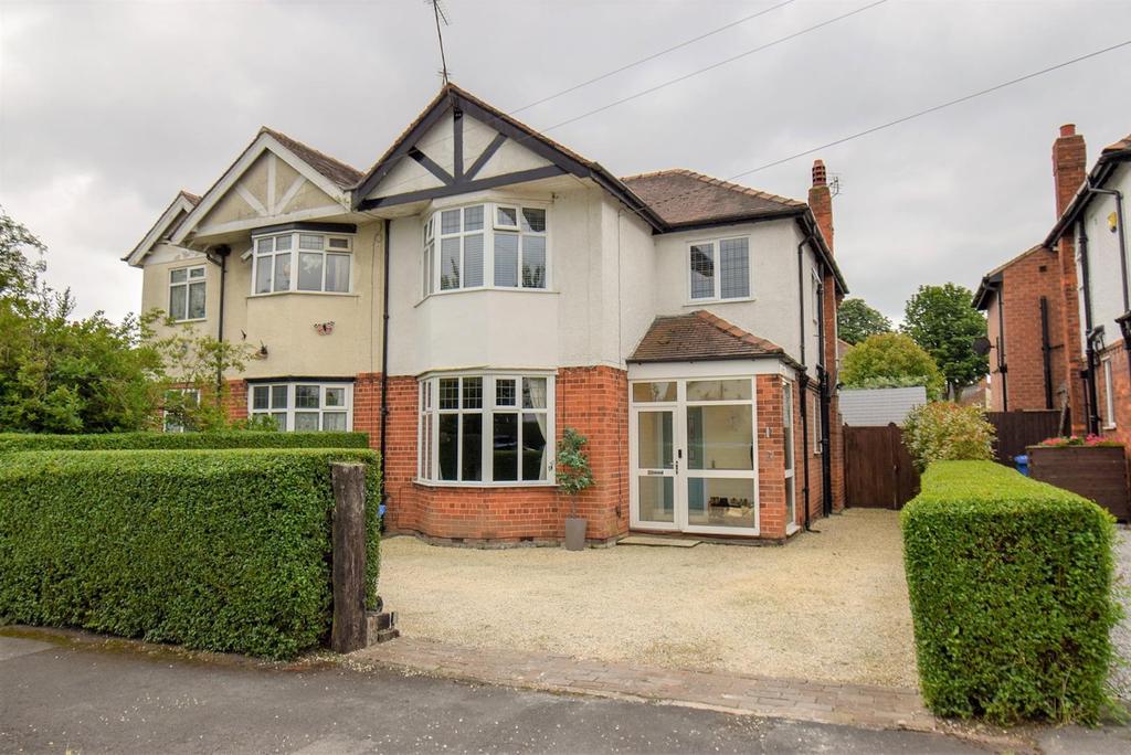 Westfield Rise, Hessle 3 bed semidetached house £344,950