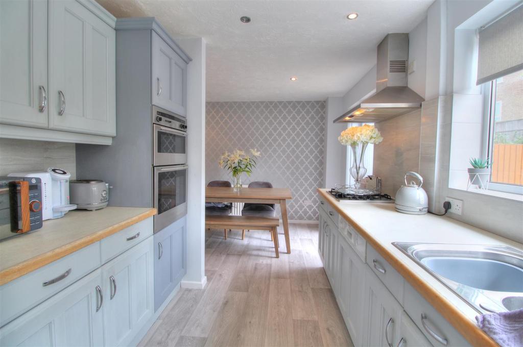 King Richards Hill, Whitwick, Coalville 3 bed semidetached house £