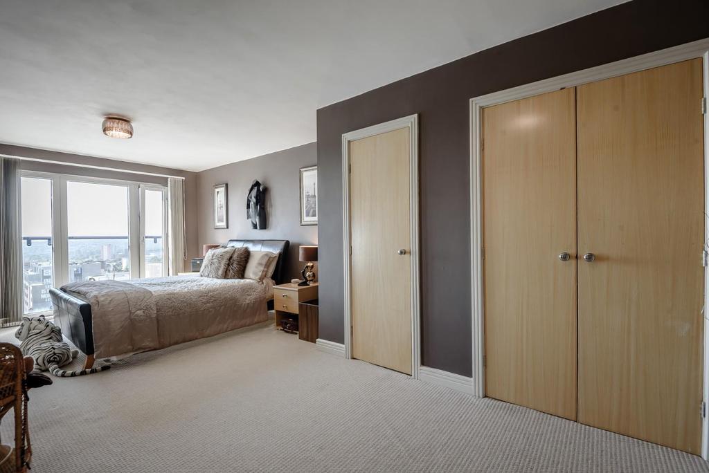 8470331-interior28.jpg