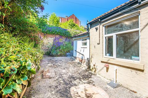 94 Upperthorpe, Sheffield, S6 3NE