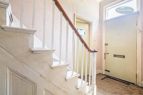 94 Upperthorpe, Sheffield, S6 3NE