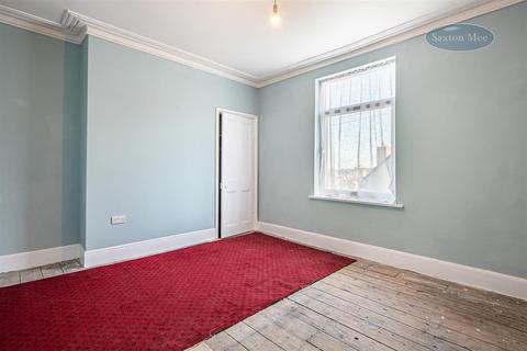 94 Upperthorpe, Sheffield, S6 3NE