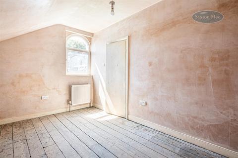 94 Upperthorpe, Sheffield, S6 3NE