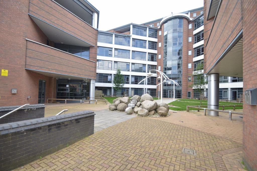 The Landmark, Waterfront, Brierley Hill 1 bed flat £495 pcm (£114 pw)