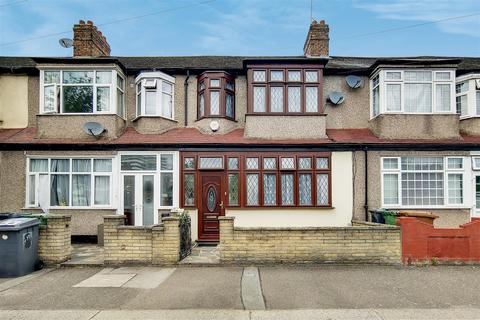 33 Overton Road, London, E10 7PR