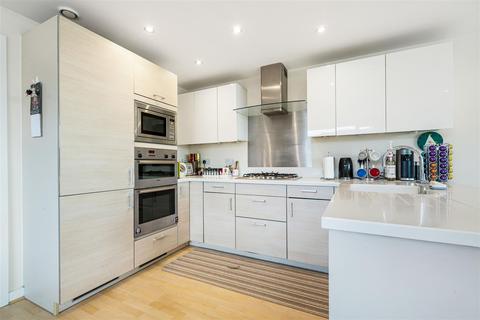 2 bedroom flat for sale - Lonsdale Road, Barnes, SW13