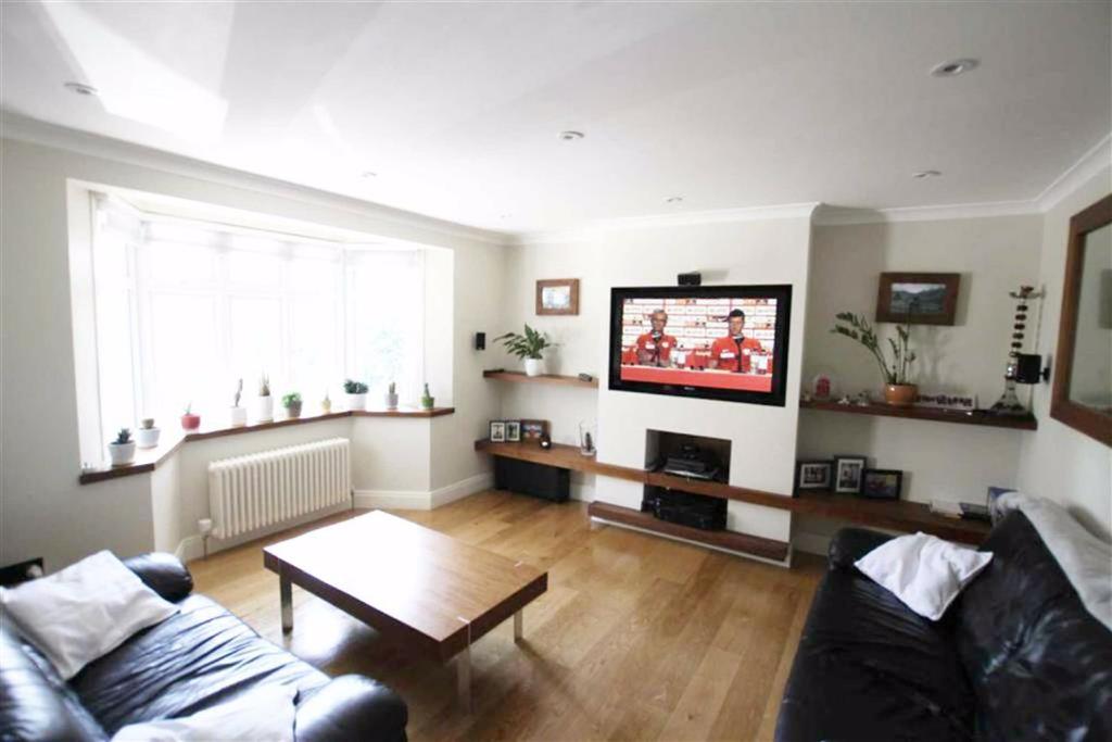 York Road, New Hertfordshire 6 bed house £1,099,000