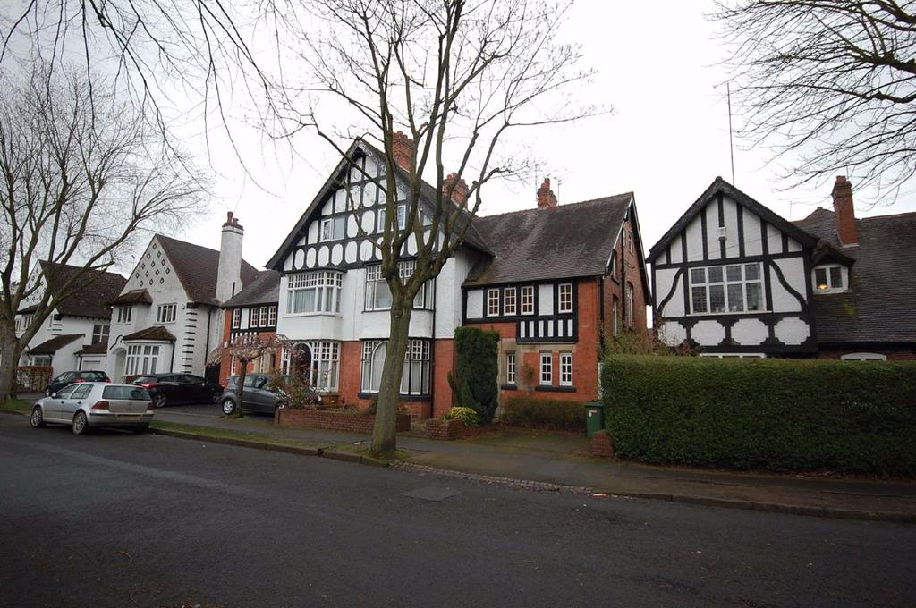 Flat 3, 4 Newbridge Avenue, Newbridge, Wolverhampton, WV6 1 bed