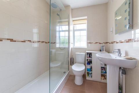 5 Barnfields, Cleobury Mortimer, Kidderminster, DY14 8RG