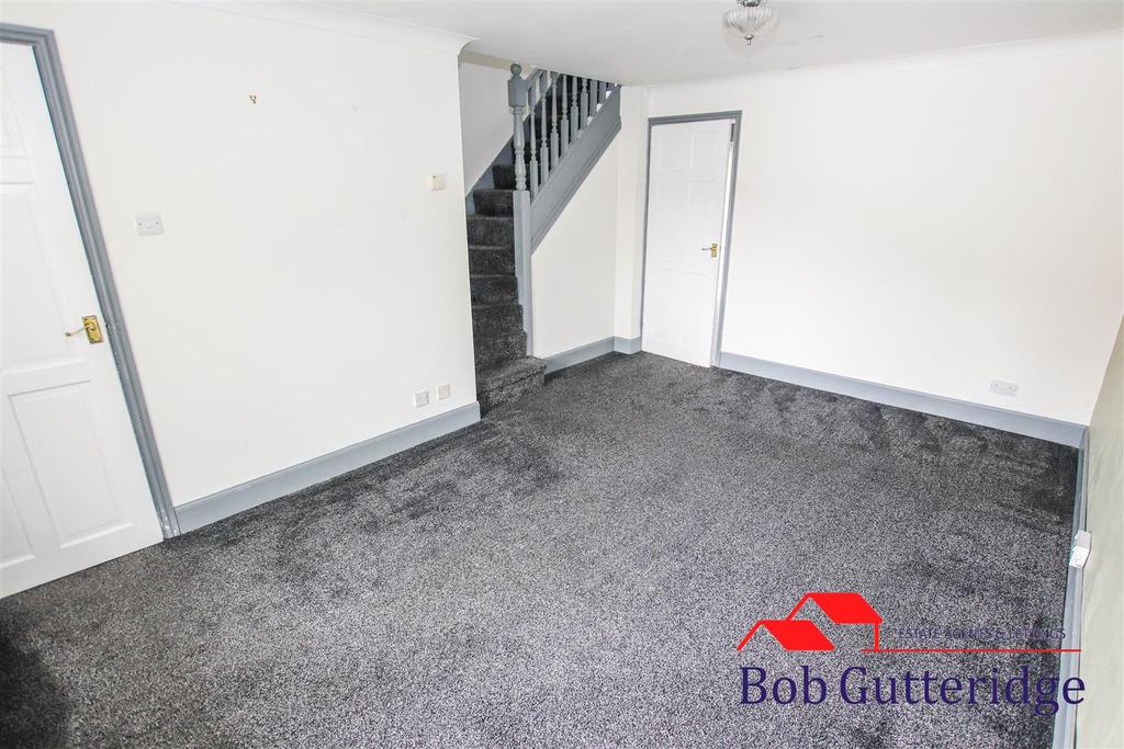 Dairyfields Way, Sneyd Green, StokeOnTrent 3 bed semidetached house £155,000