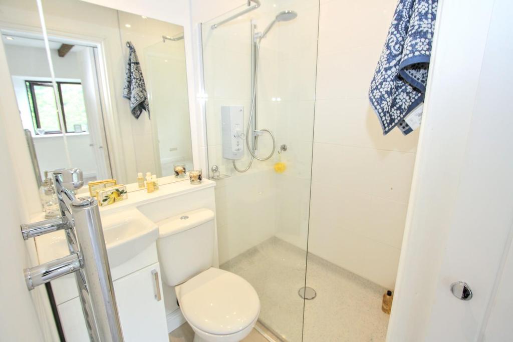 En suite shower room