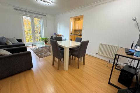 2 bedroom flat to rent, SHILLINGFORD CLOSE, MILL HILL EAST, NW7