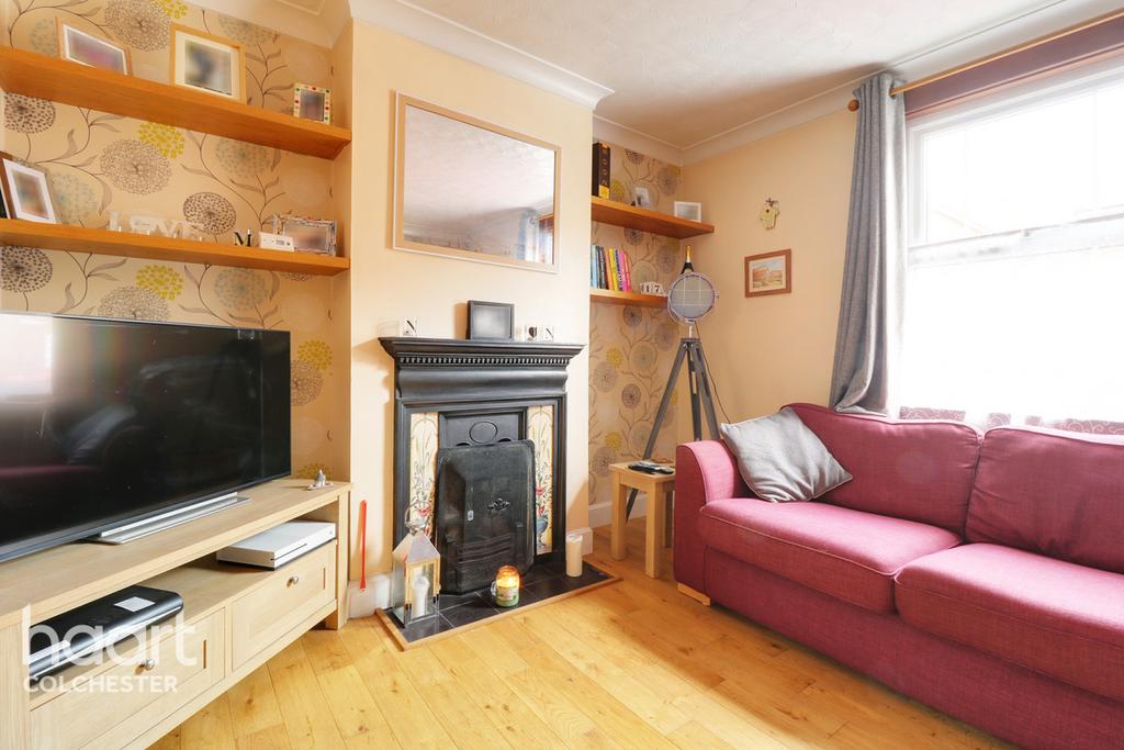 South Street, Colchester 3 bed end of terrace house - £250,000
