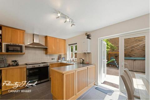 undefined, Severnake Close, London