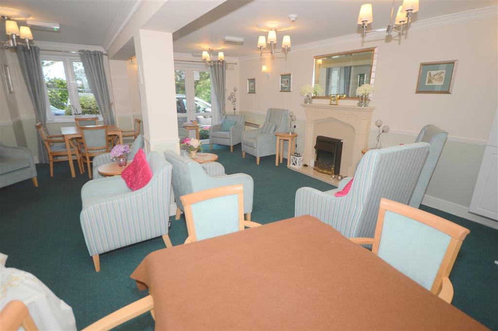 Communal lounge