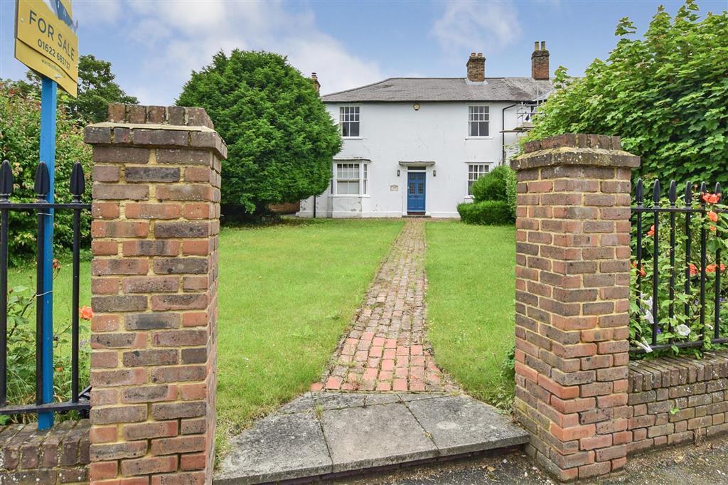 Ashford Road, Bearsted, Maidstone, Kent 6 bed semidetached house £