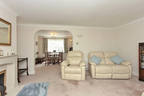 31 Ashtead Drive, Bapchild, Sittingbourne, ME9 9NF
