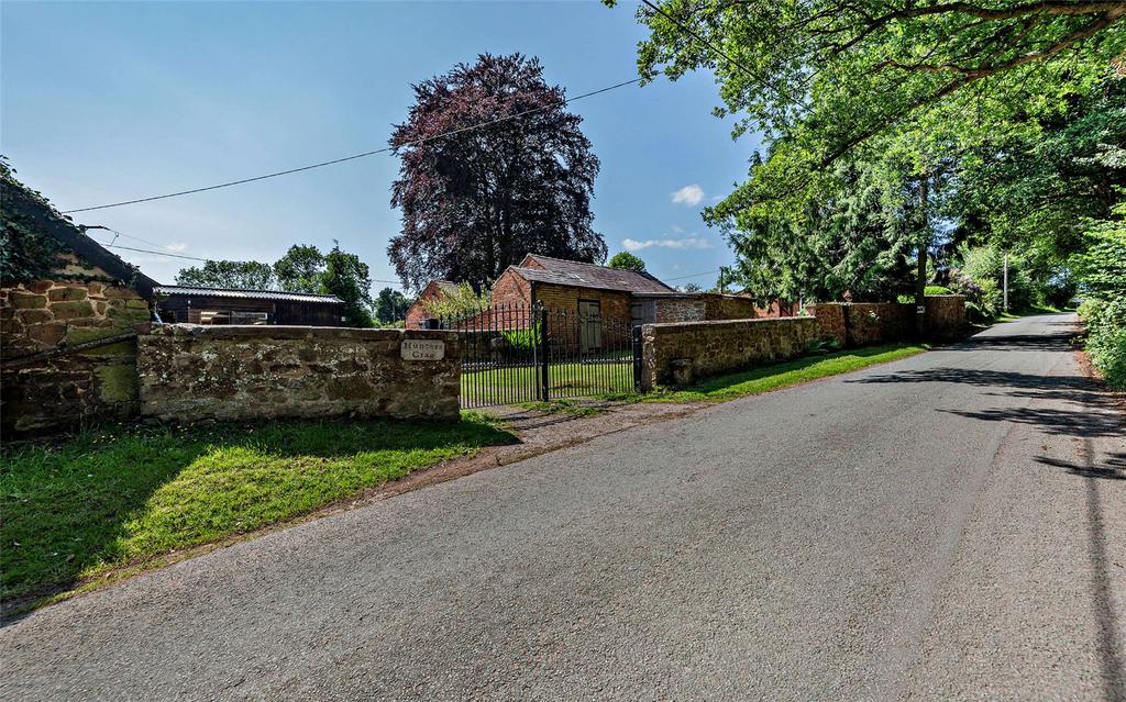 Gate & Driveway