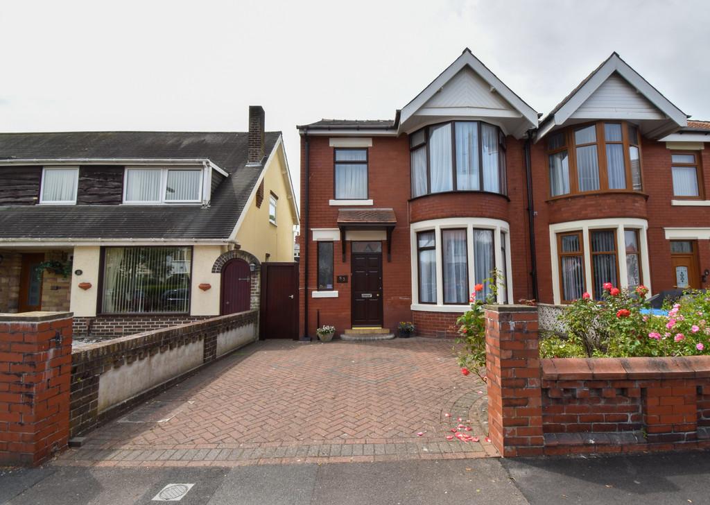 Mere Road, Blackpool, FY3 3 bed semidetached house £170,000