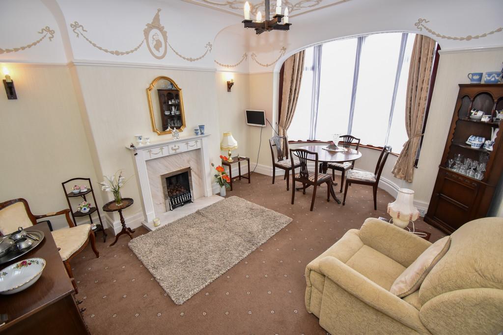 Mere Road, Blackpool, FY3 3 bed semidetached house £170,000