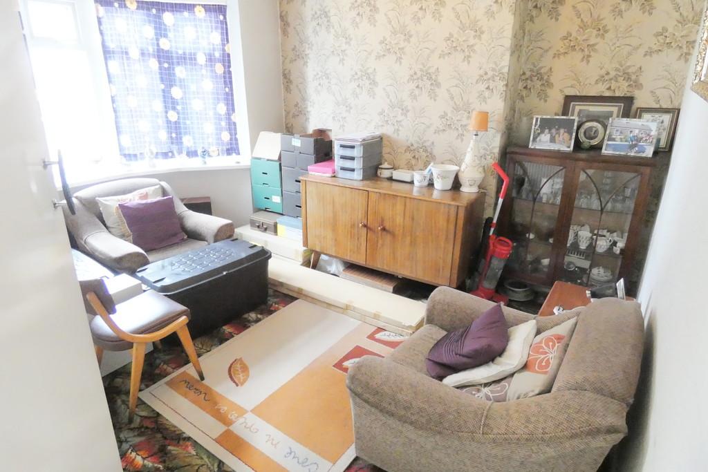 Scott Road, Great Barr, Birmingham 3 bed semidetached house £225,000