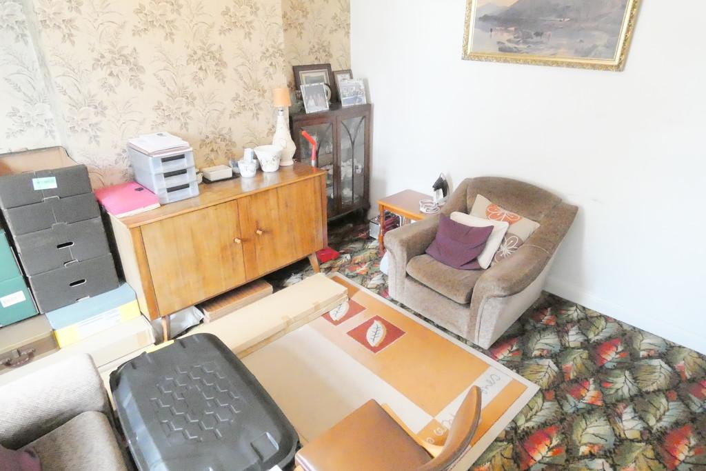 Scott Road, Great Barr, Birmingham 3 bed semidetached house £225,000