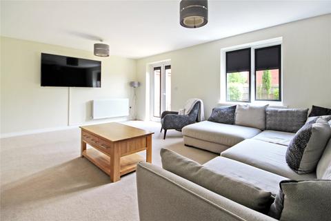 73 Blain Place, Royal Wootton Bassett, Swindon, SN4 8FF