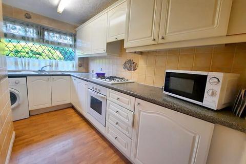 17 Mill Way, Feltham, TW14 0JX