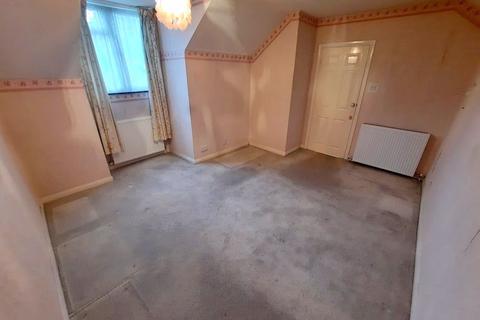 17 Mill Way, Feltham, TW14 0JX