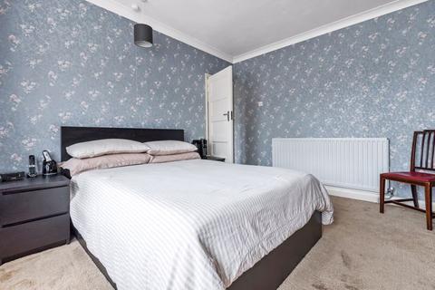 135 Vale Road, Worcester Park, KT4 7ED