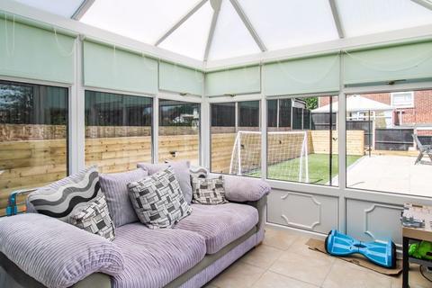 47 Fernwood Drive, Leek, ST13 8JA