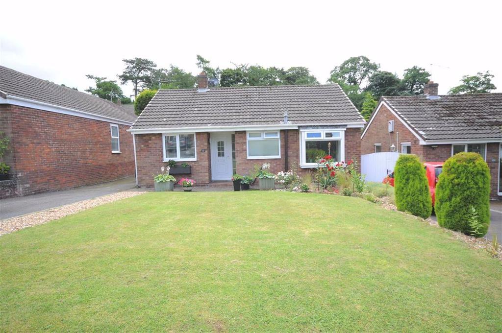 Frobisher Drive, Swynnerton 2 bed detached bungalow £240,000