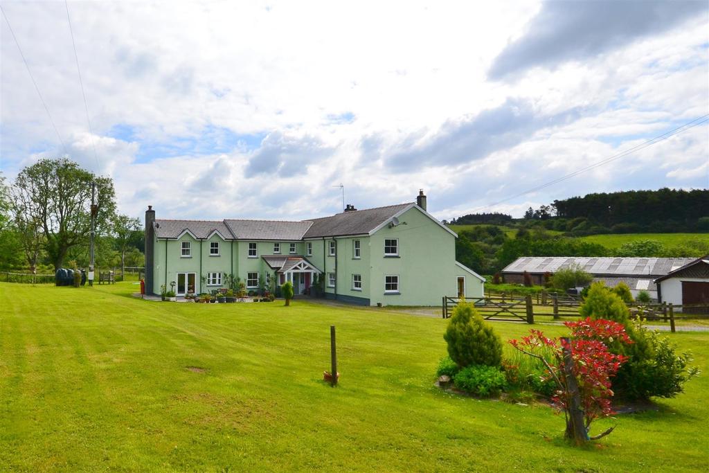Llanteg, Narberth 5 bed property with land £900,000