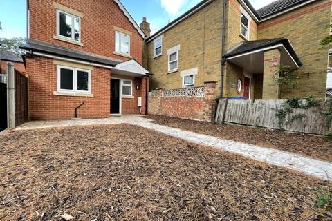169a Picardy Road, Belvedere, DA17 5QL