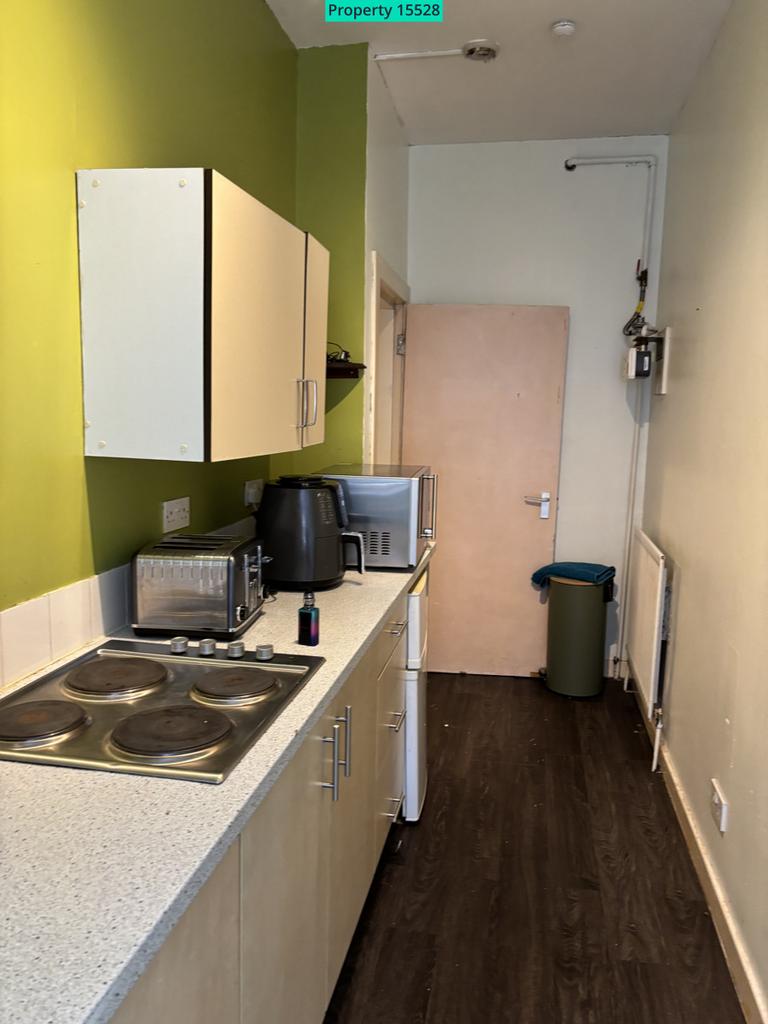 Apartment in Glasgow - View 3