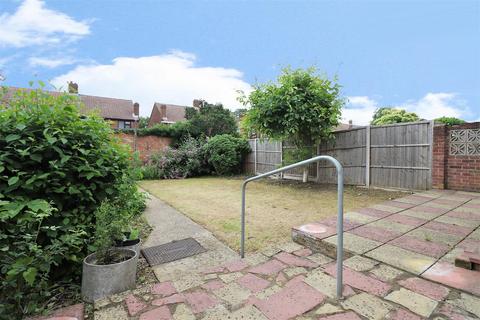 83 Fleet Road, Dartford, DA2 6JF